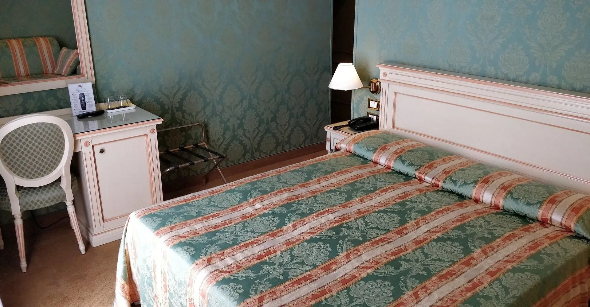 Hotel Villa Delle Palme Lido di Venezia 3*,