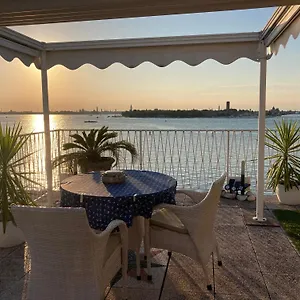 Oasis Golden Lagoon Venezia Lido