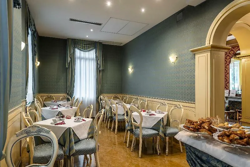 Hotel Villa Delle Palme Benátky – Lido 3*,