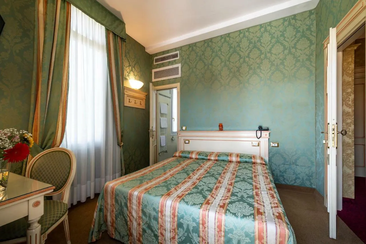Hotel Villa Delle Palme Benátky – Lido 3*,  Itálie